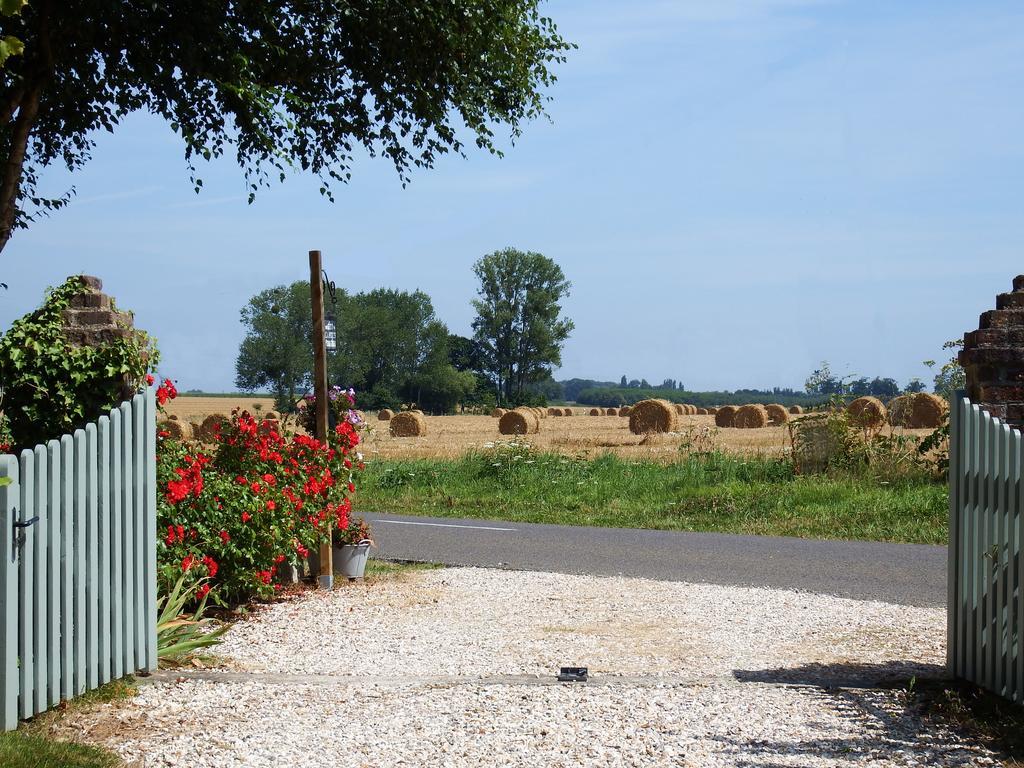 Bosguérard-de-MarcouvilleLa Petite Saugere别墅 外观 照片